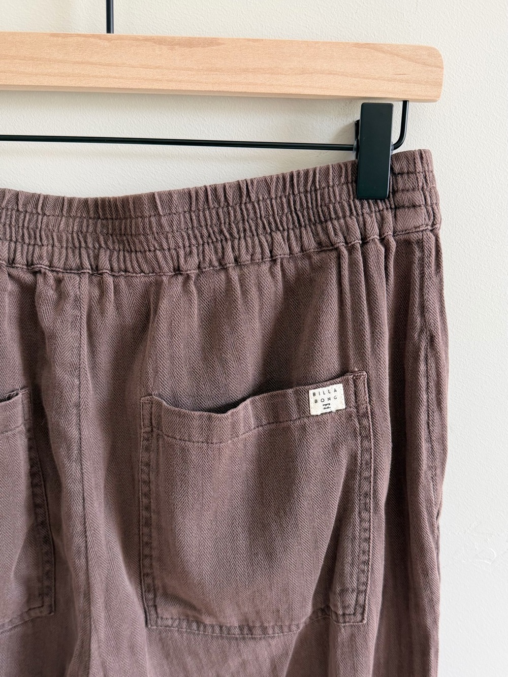 Billabong Wide Leg Pull on Pants in Brown - Picture 8 of 8